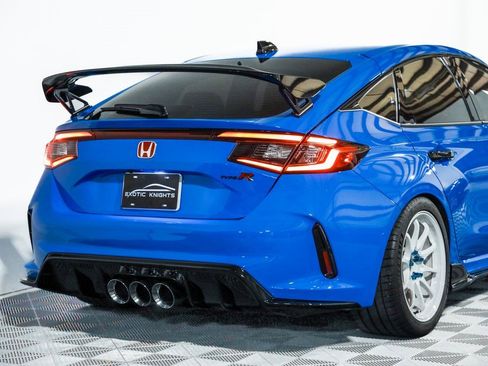 Used 2024 Honda Civic Type R image 6