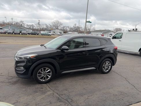 Used 2018 Hyundai Tucson SEL image 4