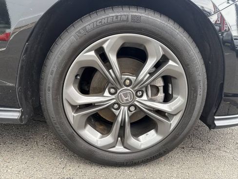 Used 2023 Honda Accord EX image 25