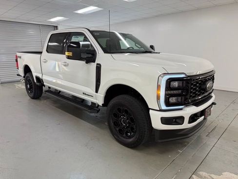 New 2026 Ford F350 Lariat w/ Black Appearance Package image 3