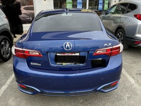 Used 2017 Acura ILX w/ Premium Package image 4