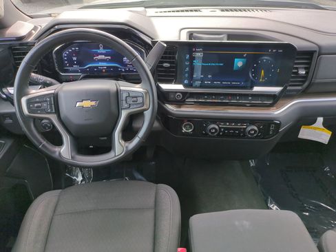 Certified 2023 Chevrolet Silverado 1500 LT AWD/4WD image 28
