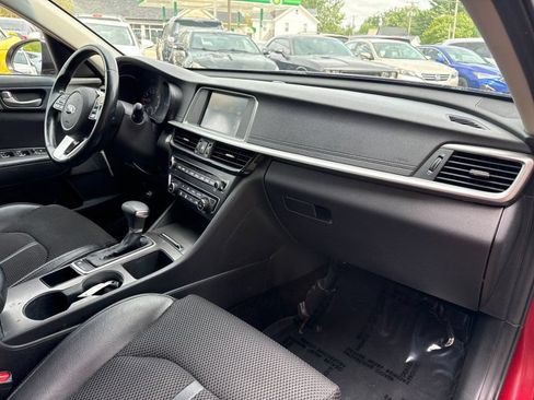 Used 2019 Kia Optima S FWD image 19