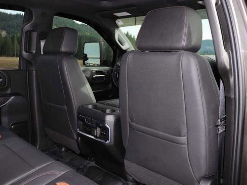 Used 2021 GMC Sierra 3500 AT4 w/ AT4 Premium Plus Package image 25