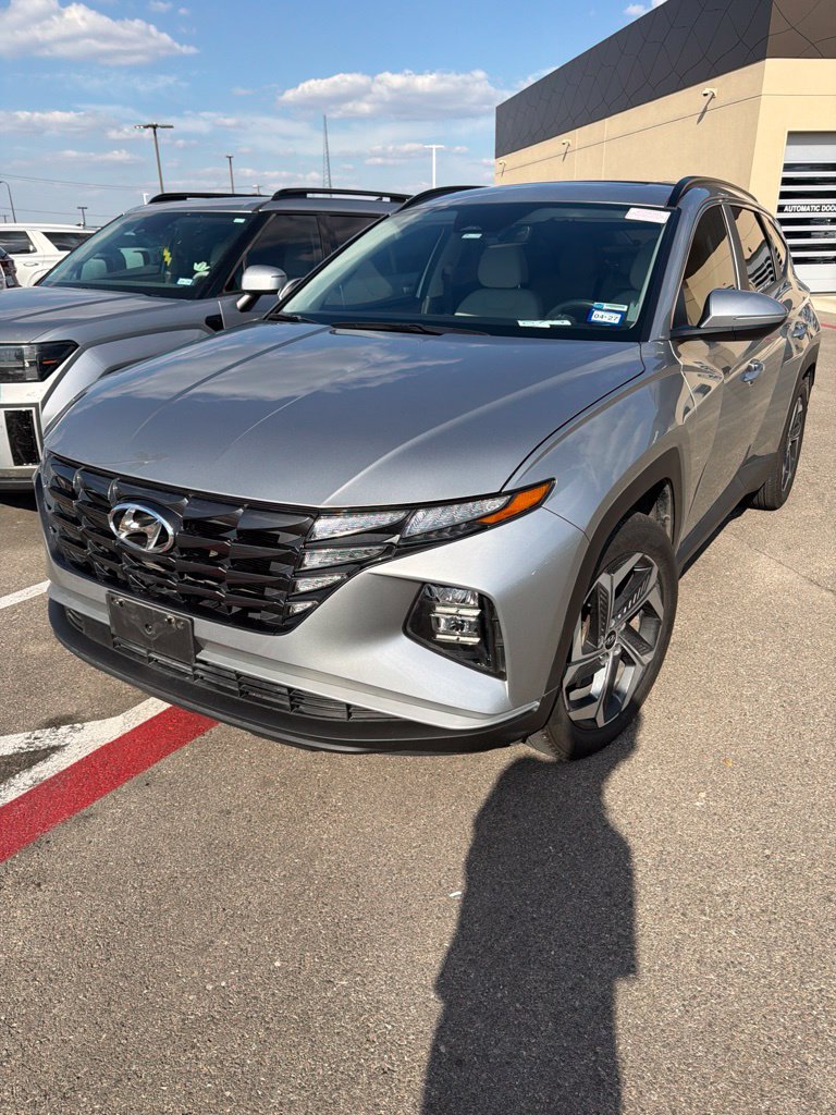 Used 2024 Hyundai Tucson SEL w/ Convenience Package FWD image 2