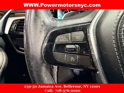 Used 2020 BMW 530i xDrive w/ Convenience Package AWD/4WD image 19