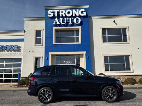 Used 2023 BMW X5 xDrive40i w/ M Sport Package image 18