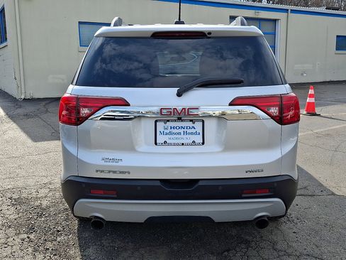 Used 2019 GMC Acadia SLE w/ Driver Alert Package I image 8