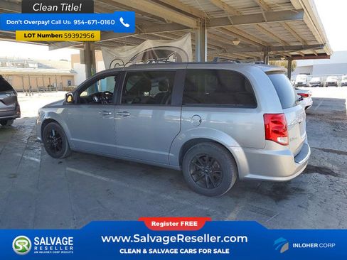 Used 2019 Dodge Grand Caravan GT FWD image 3