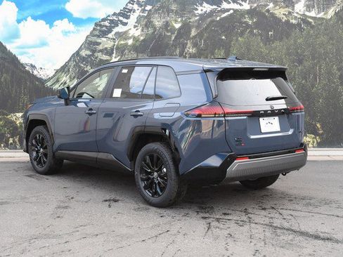 New 2026 Toyota RAV4 SE image 3