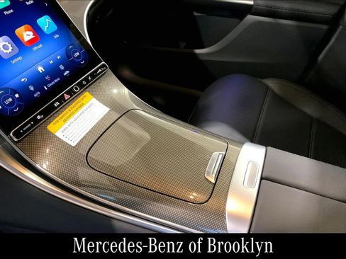 Used 2026 Mercedes-Benz GLC 300 4MATIC image 17