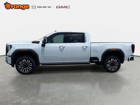 New 2026 GMC Sierra 2500 Denali Ultimate AWD/4WD image 6