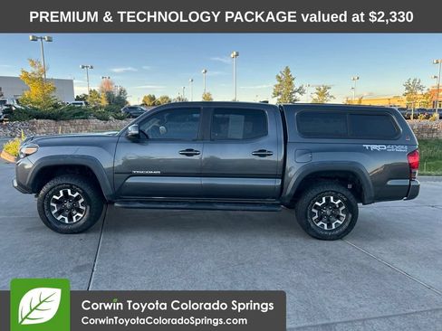 Used 2016 Toyota Tacoma TRD Off-Road w/ Premium & Technology Package AWD/4WD image 5