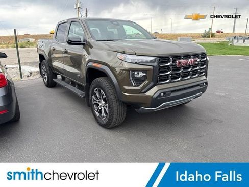 Certified 2025 GMC Canyon AT4 AWD/4WD image 1