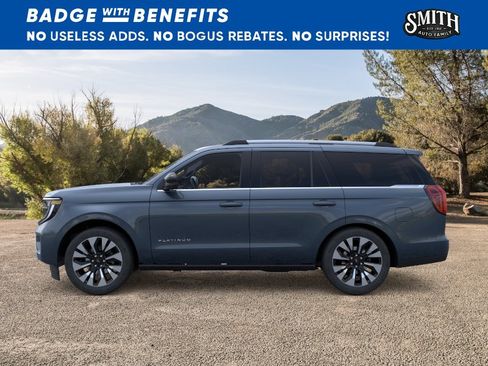 New 2026 Ford Expedition Platinum w/ Driver's Package AWD/4WD image 4