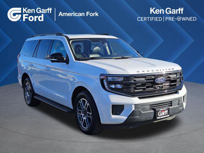 Used 2025 Ford Expedition Active