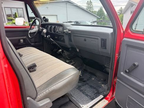 Used 1992 Dodge D/W Truck 250 AWD/4WD image 18