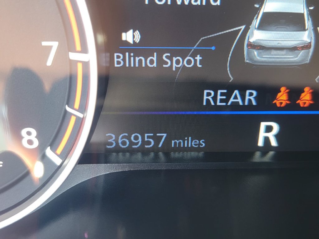 Used 2025 Nissan Altima 2.5 SV FWD image 39