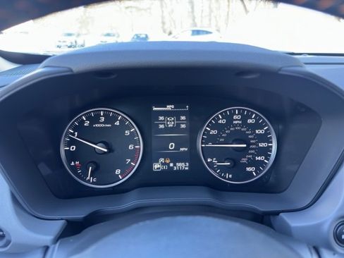 Used 2025 Subaru Crosstrek 2.5i Limited image 15
