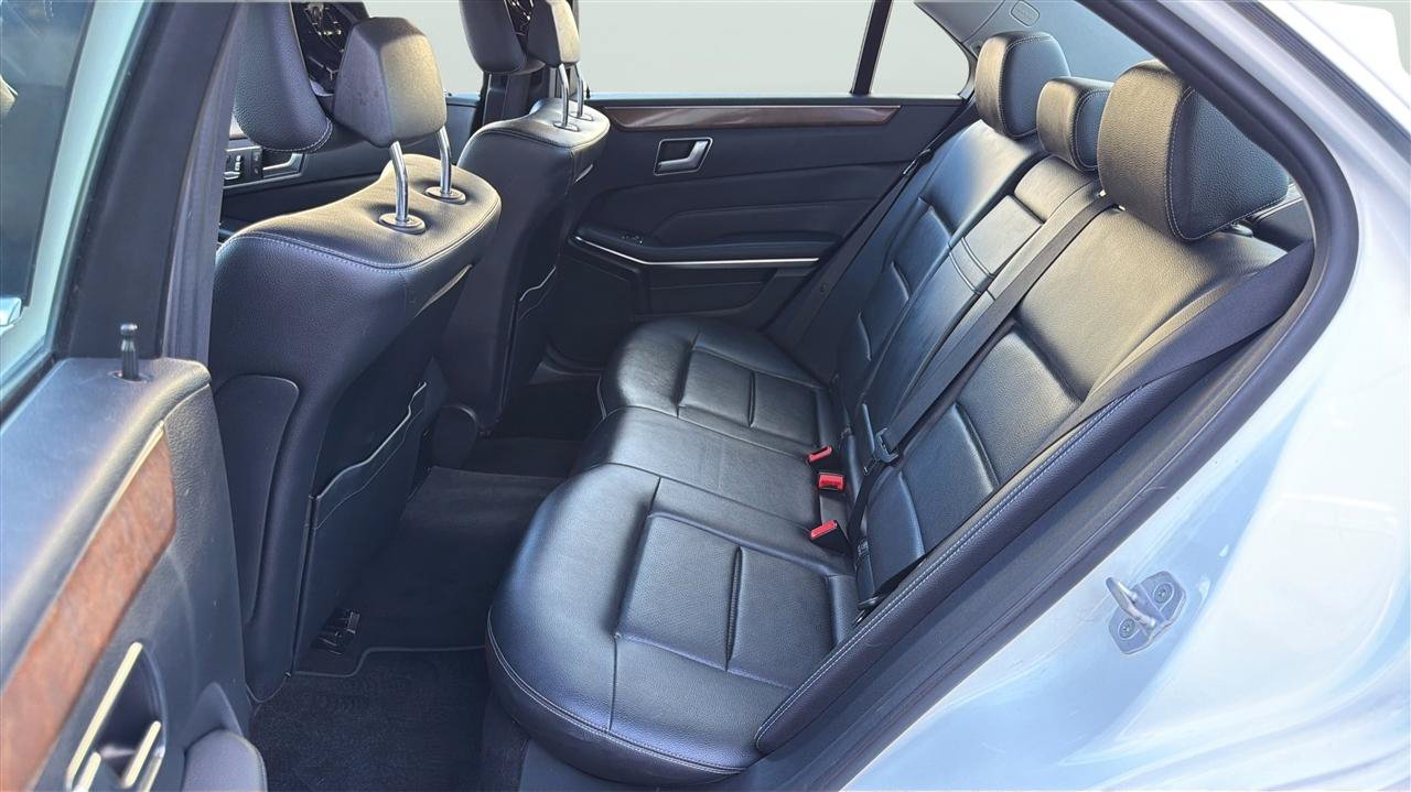 Used 2014 Mercedes-Benz E 350 Sedan image 19