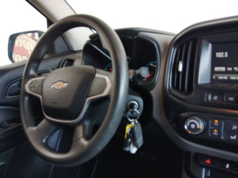 Used 2018 Chevrolet Colorado W/T w/ WT Convenience Package AWD/4WD image 26