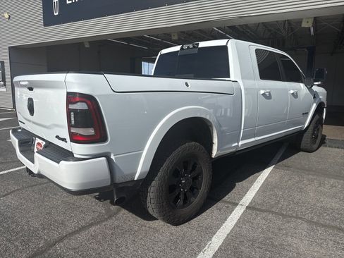 Used 2024 RAM 3500 Limited image 5