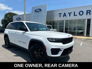 Used 2024 Jeep Grand Cherokee Altitude AWD/4WD video 1