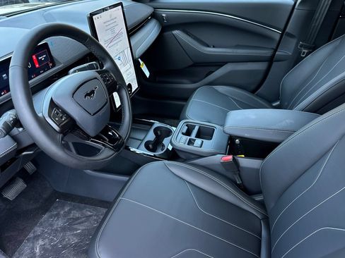 New 2026 Ford Mustang Mach-E Select RWD image 9