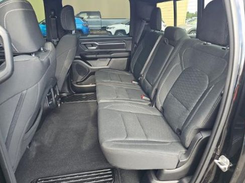 Used 2025 RAM 1500 Big Horn AWD/4WD image 21
