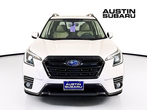 Used 2024 Subaru Forester Limited AWD/4WD image 2