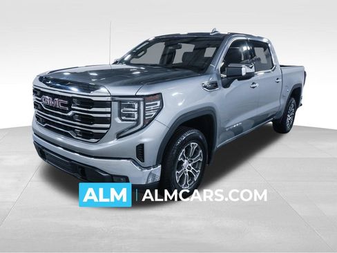 Used 2025 GMC Sierra 1500 SLT RWD image 1
