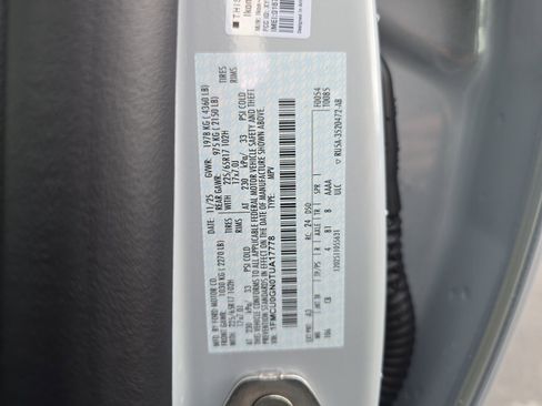 New 2026 Ford Escape Active w/ Active Premium Tech Pack FWD image 29