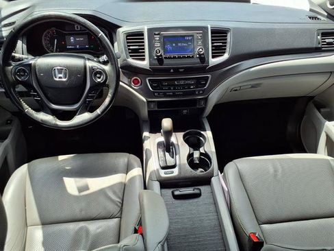 Used 2017 Honda Ridgeline RTL image 4