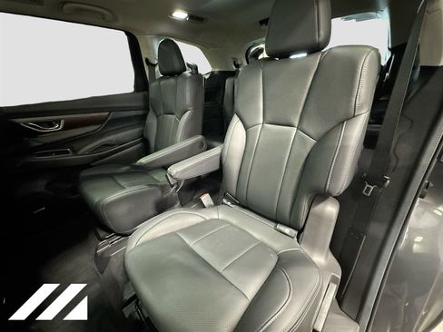 Used 2025 Subaru Ascent Touring AWD/4WD image 27