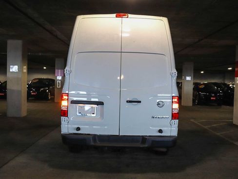 Used 2018 Nissan NV 2500 SV w/ Navigation Package RWD image 7