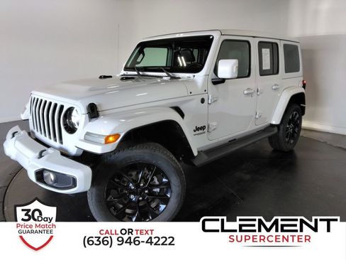 Used 2022 Jeep Wrangler Unlimited Sahara image 1