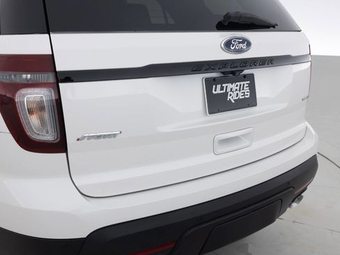 Used 2015 Ford Explorer Sport AWD/4WD image 16
