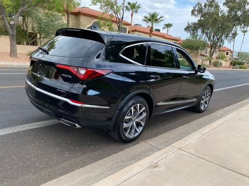 Used 2024 Acura MDX SH-AWD w/ Technology Package image 9