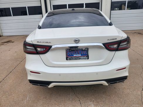 Used 2019 Nissan Maxima Platinum w/ Sport Mat Group FWD image 4