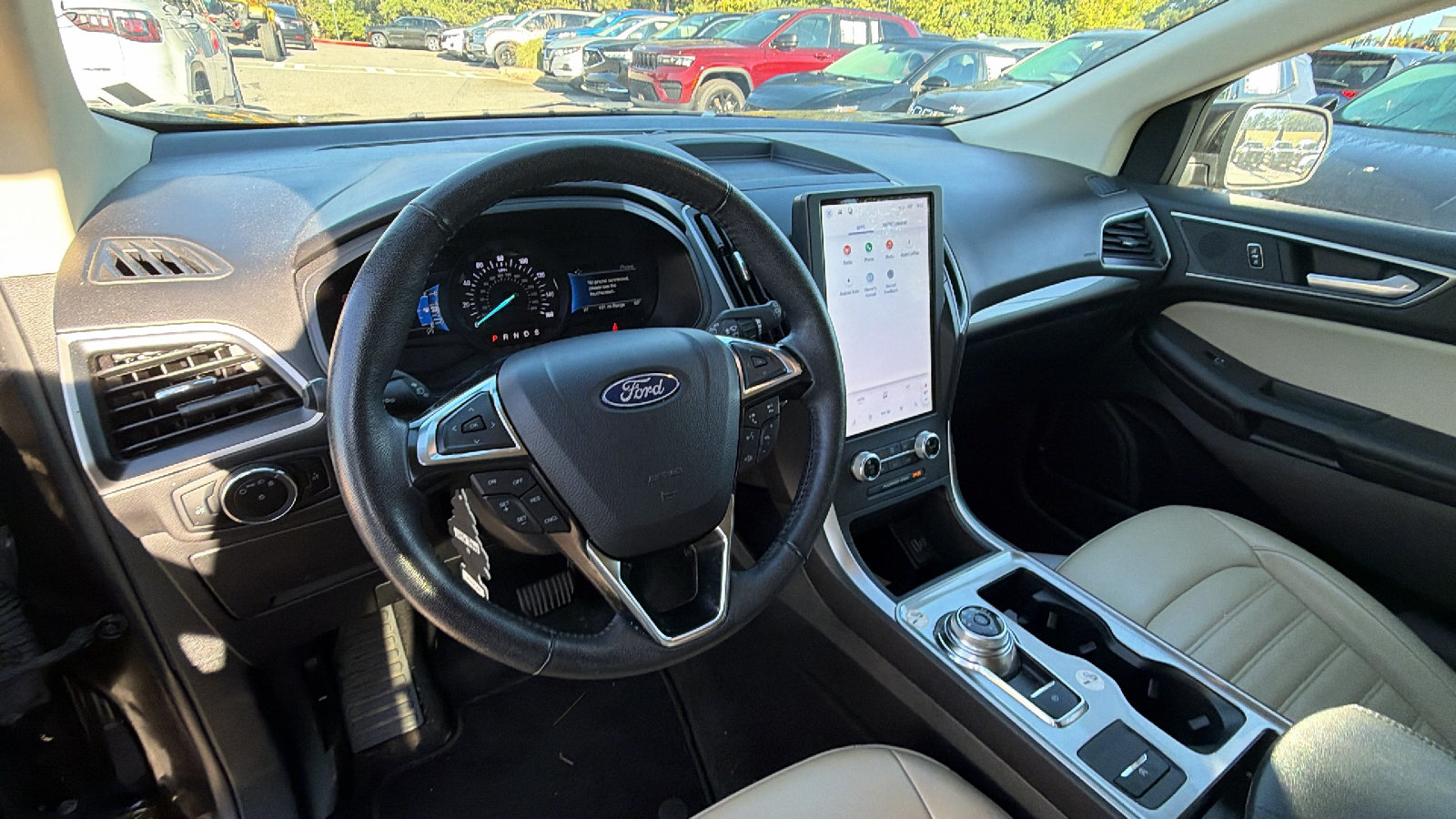 Used 2024 Ford Edge SEL AWD/4WD image 24