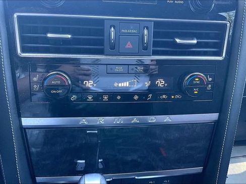 Used 2022 Nissan Armada Platinum AWD/4WD image 18