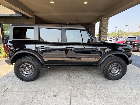 Used 2024 Ford Bronco Black Diamond AWD/4WD image 5