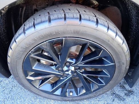 Used 2022 Mitsubishi Outlander SEL Black Edition image 12