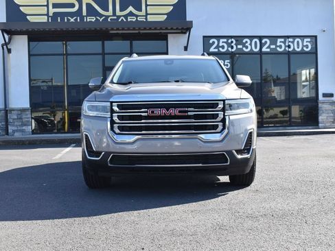 Used 2023 GMC Acadia SLE w/ Driver Convenience Package AWD/4WD image 4