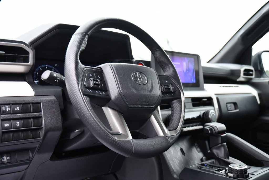 Used 2024 Toyota Tacoma TRD Off-Road AWD/4WD image 16