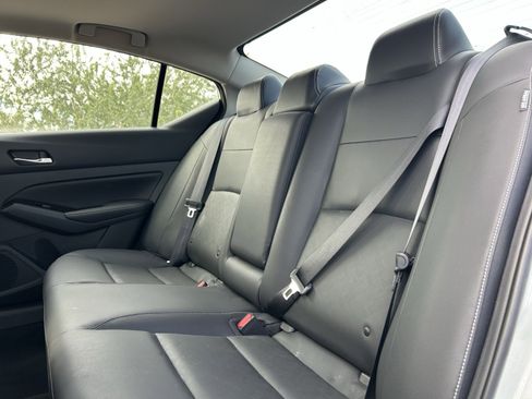 Used 2023 Nissan Altima 2.5 SL image 12