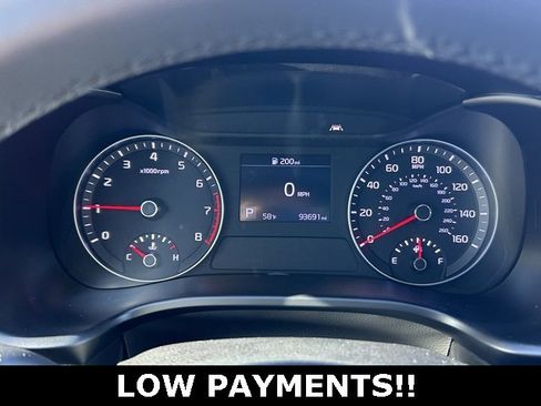 Used 2019 Kia Forte S image 18