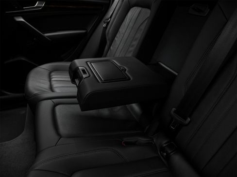 Used 2018 Audi Q5 2.0T Premium Plus w/ Premium Plus Package AWD/4WD image 35