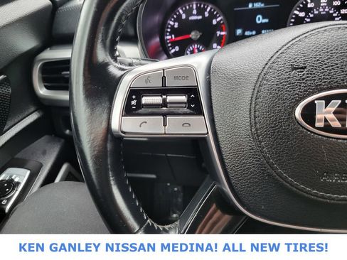 Used 2021 Kia Telluride LX image 30