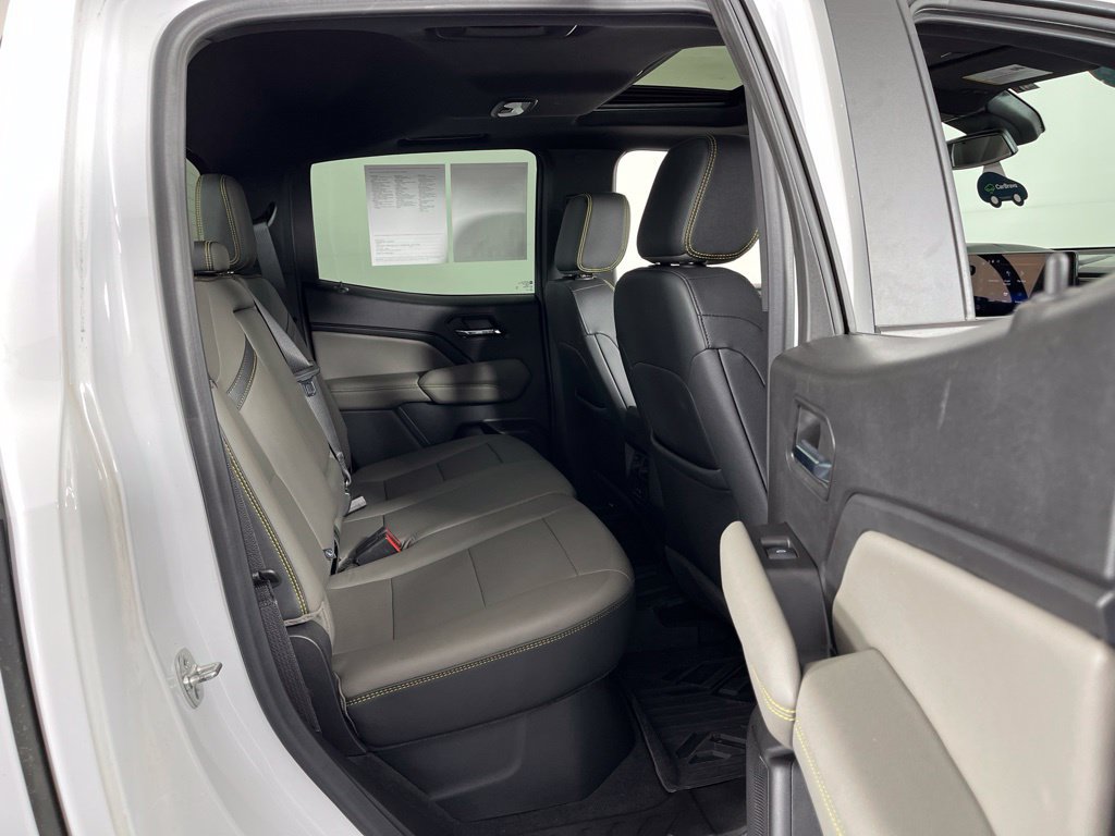 Certified 2024 Chevrolet Colorado ZR2 w/ ZR2 Convenience Package III AWD/4WD image 9
